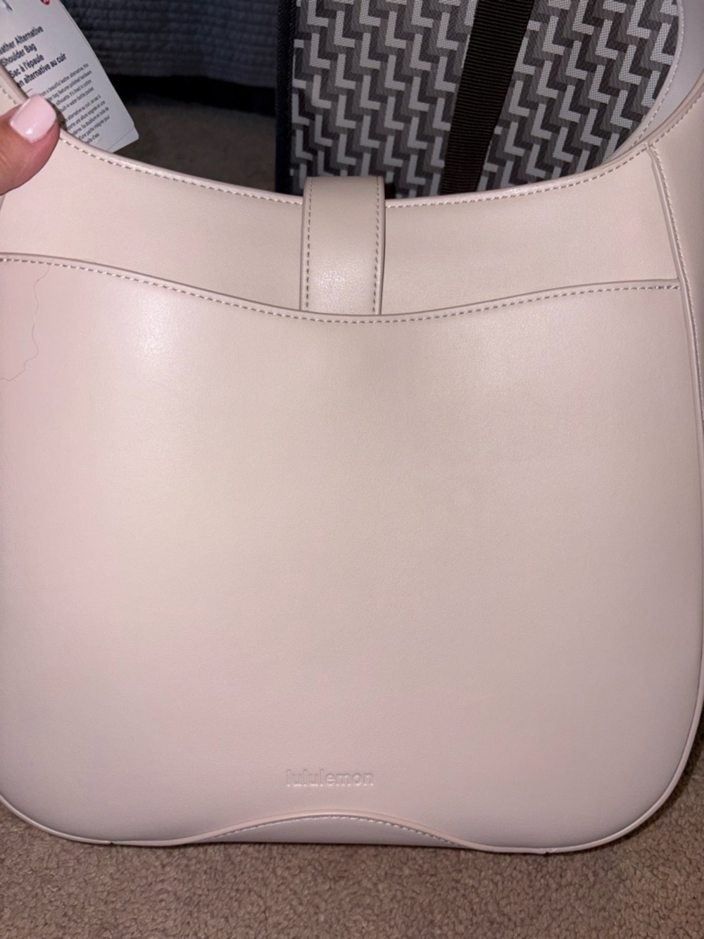 LARGE LULULEMON CLASSY SHOULDER BAG CASHEW FULL INCLUSION SHOP BAG, DUST BAG NWT - Picture 12 of 15